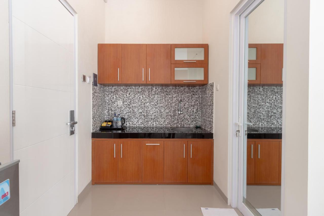 Omah Manis Hostel Γιογκιακάρτα Εξωτερικό φωτογραφία