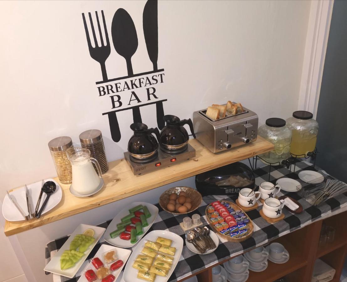 Omah Manis Hostel Γιογκιακάρτα Εξωτερικό φωτογραφία