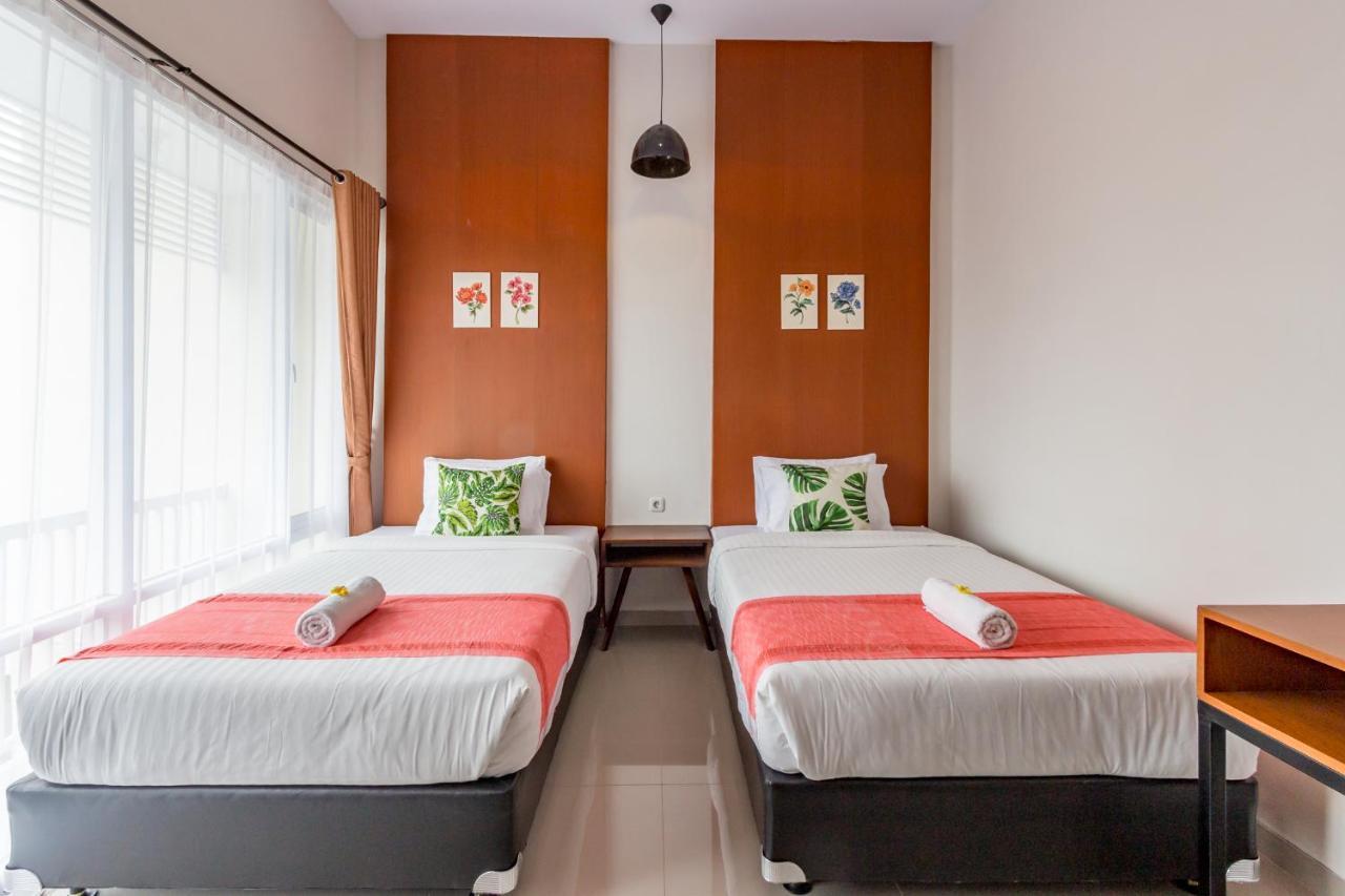 Omah Manis Hostel Γιογκιακάρτα Εξωτερικό φωτογραφία