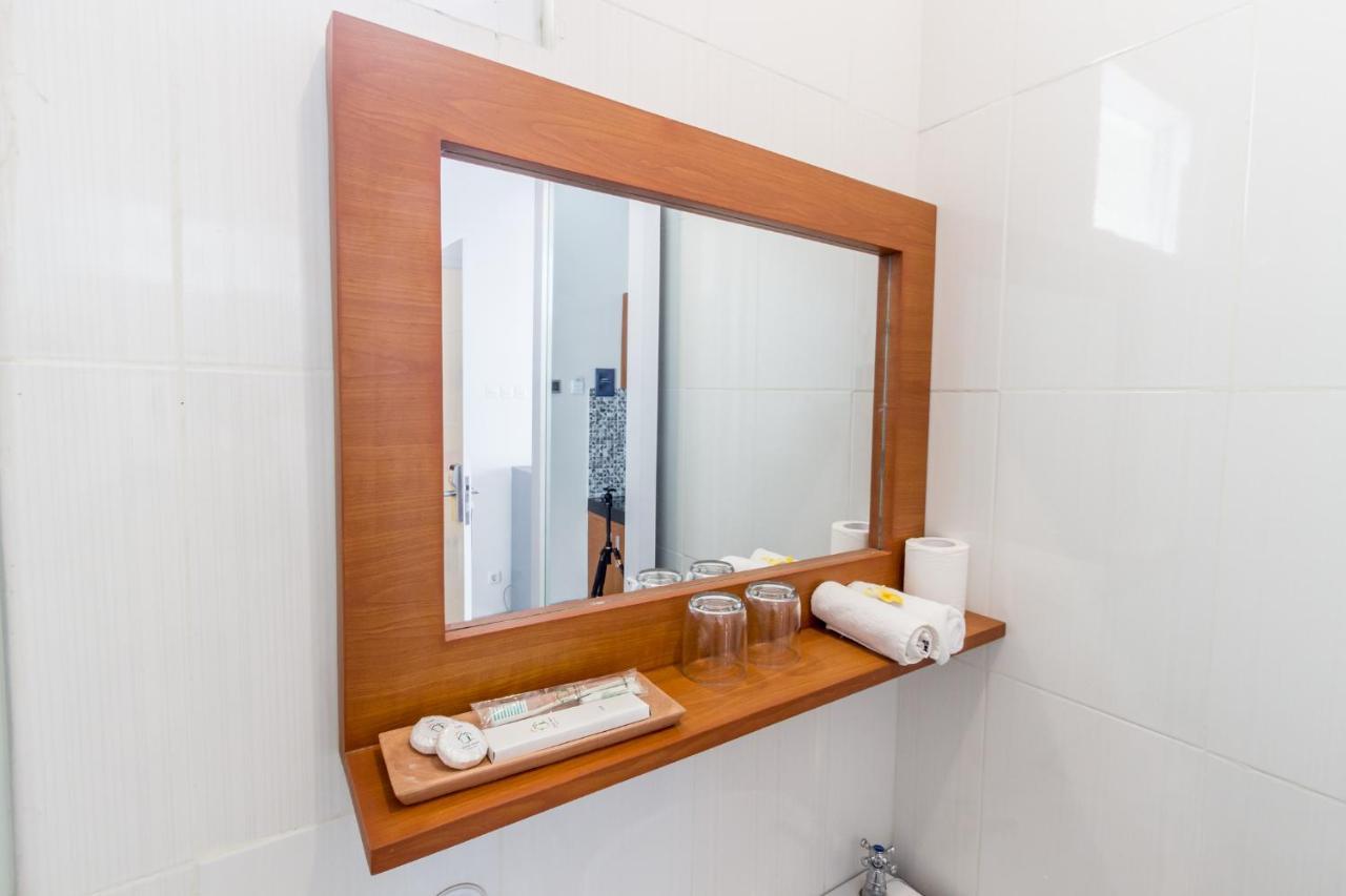 Omah Manis Hostel Γιογκιακάρτα Εξωτερικό φωτογραφία