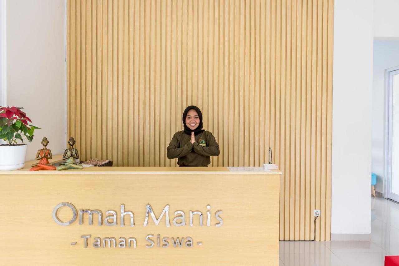 Omah Manis Hostel Γιογκιακάρτα Εξωτερικό φωτογραφία